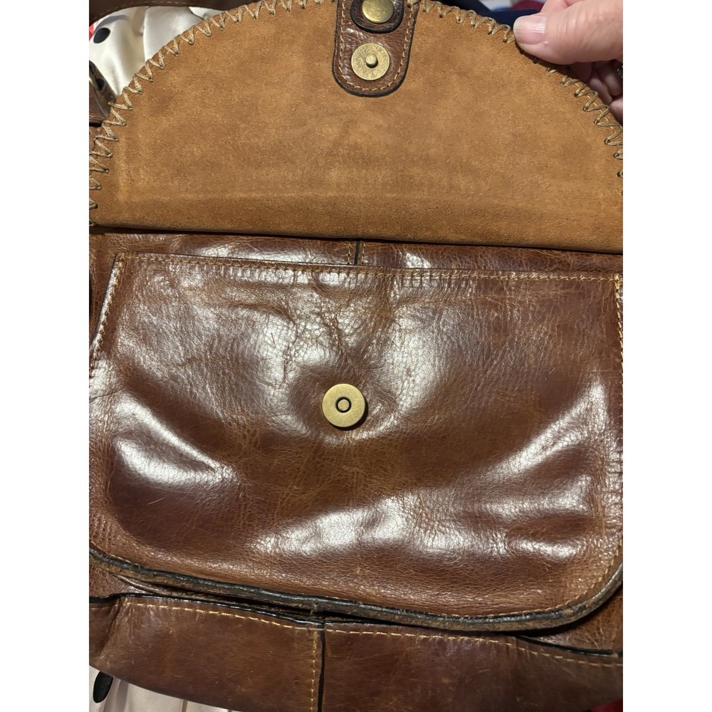 Patricia Nash "Camila" Tooled Leather ‎ Tassel Crossbody Bag Cognac Brown  NWT - Picture 6 of 16